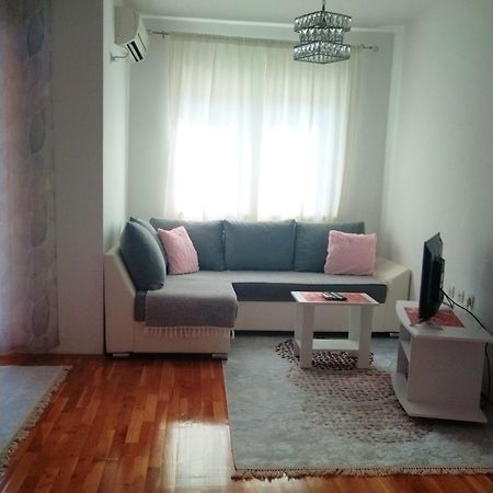 Apartman Natasha 트레빈예 외부 사진